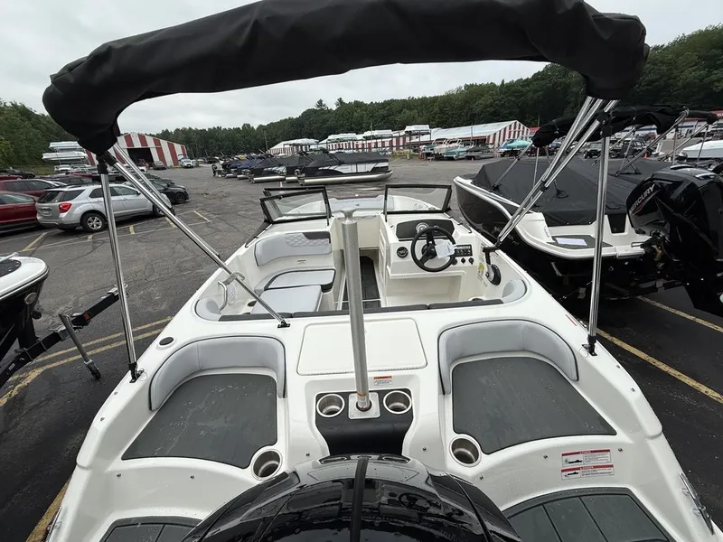 The Image of Bayliner ELEMENT E17 2025 - undefined