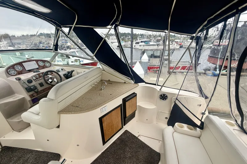 Slide: The Image of Rinker Fiesta Vee 360 2005 - 5