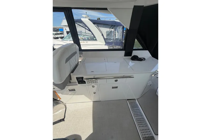 Slide: The Image of Regal 36 Grande Coupe 2021 - 7