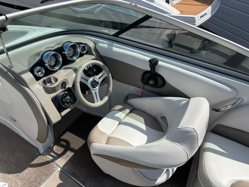 Slide: The Image of Crownline Boats 205 SS 2019 - 12