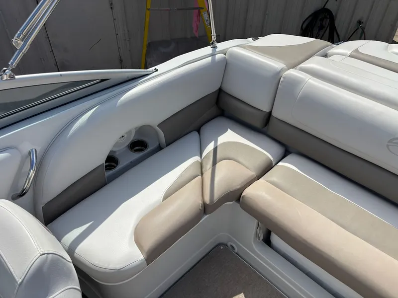 Slide: The Image of Crownline Boats 205 SS 2019 - 8