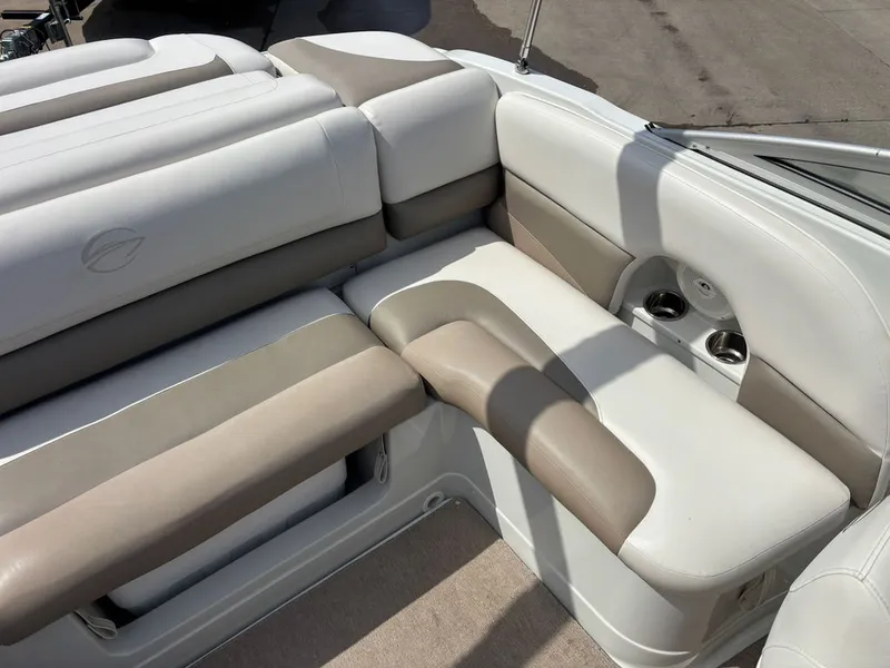 Slide: The Image of Crownline Boats 205 SS 2019 - 9