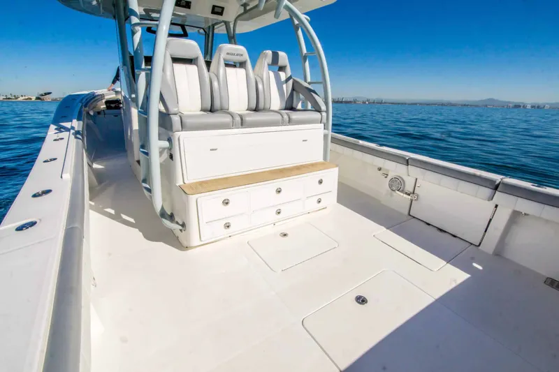 Slide: The Image of Regulator Marine 41 2019 - 9