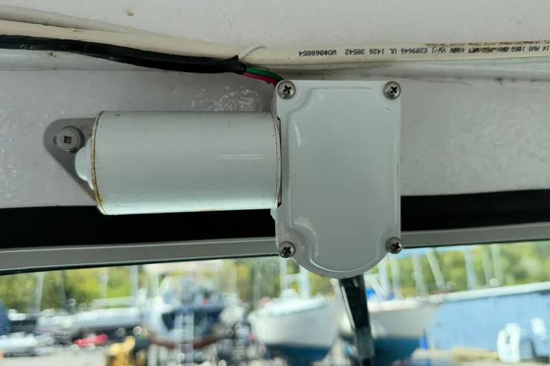 Slide: The Image of Custom Cape Islander 1984 - 27