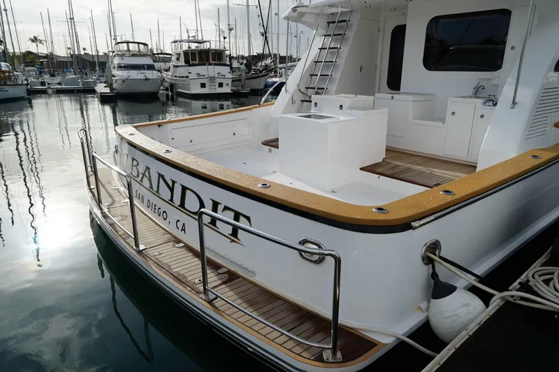 Slide: The Image of Titan 75 Custom Sportfisher 2008 - 29