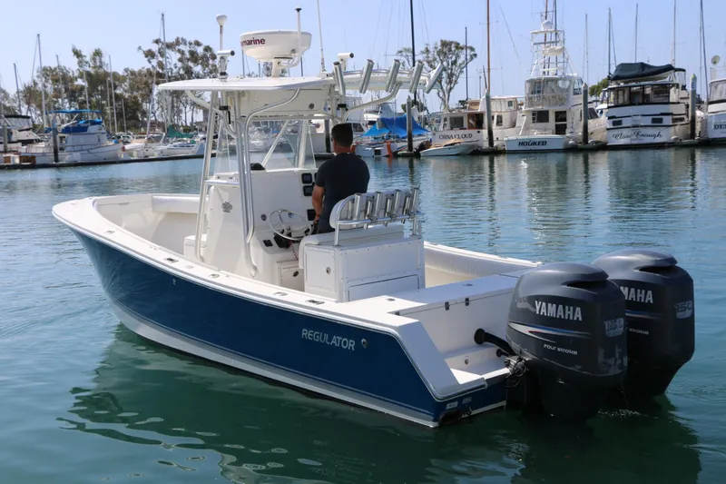 Slide: The Image of Regulator Marine 24 Classic 2007 - 22