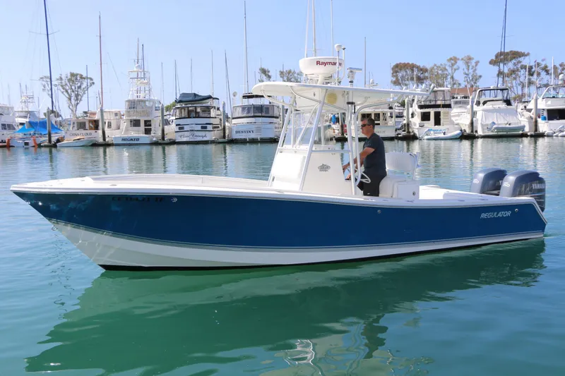 Slide: The Image of Regulator Marine 24 Classic 2007 - 4