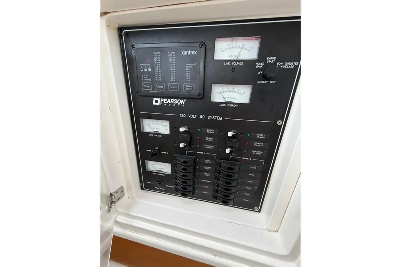 Slide: The Image of True North 33 2005 - 75