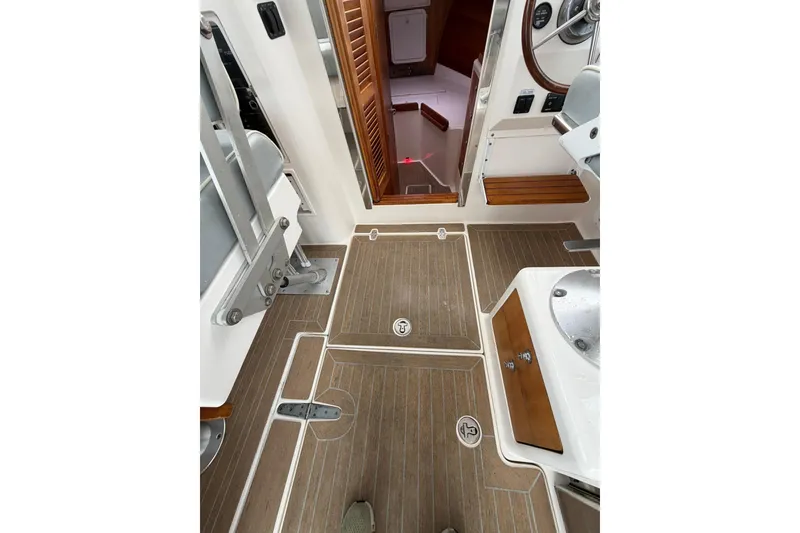Slide: The Image of True North 33 2005 - 124