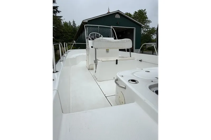 Slide: The Image of Boston Whaler 190 Montauk 2008 - 11