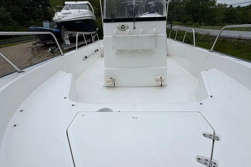 Slide: The Image of Boston Whaler 190 Montauk 2008 - 19