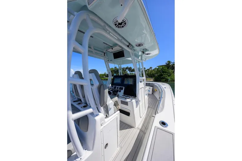 Slide: The Image of Cape Horn Yachts 31T 2024 - 42
