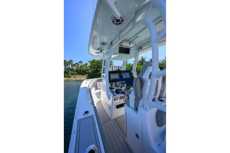 Slide: The Image of Cape Horn Yachts 31T 2024 - 49