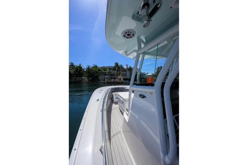 Slide: The Image of Cape Horn Yachts 31T 2024 - 19