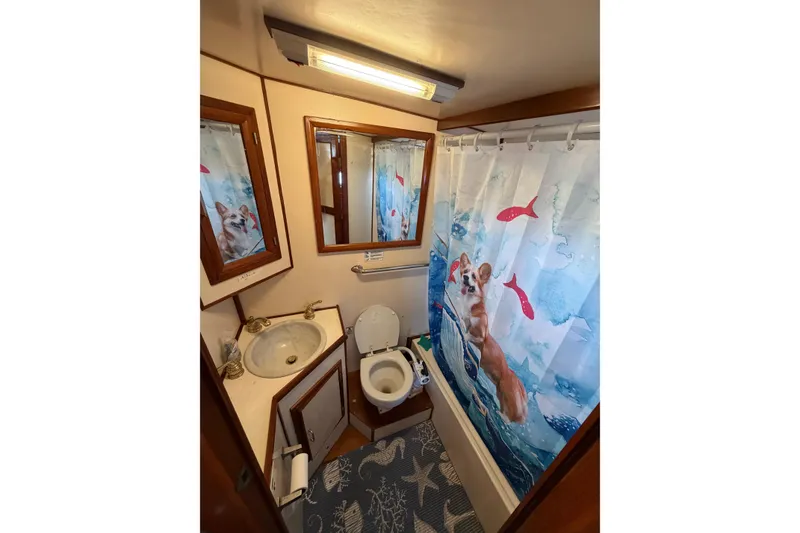 Slide: The Image of Jefferson 42 SE Sundeck Motor Yacht 1987 - 113