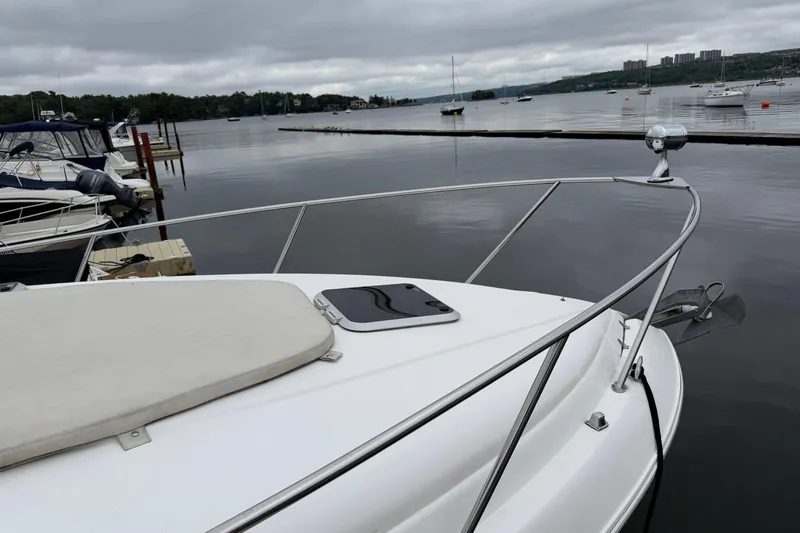 Slide: The Image of Rinker 300 Express Cruiser 2006 - 7