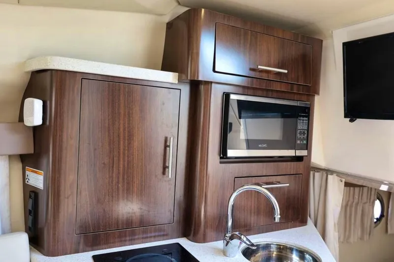Slide: The Image of Regal 28 Express 2017 - 8