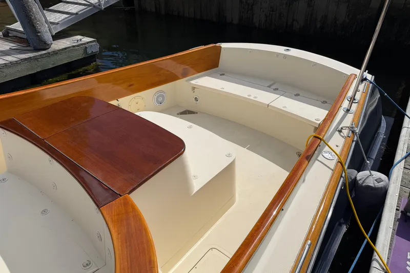 Slide: The Image of Hinckley Yachts Talaria 29R 2007 - 12