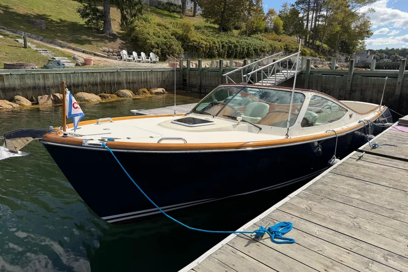 The Image of Hinckley Yachts Talaria 29R 2007 - 0