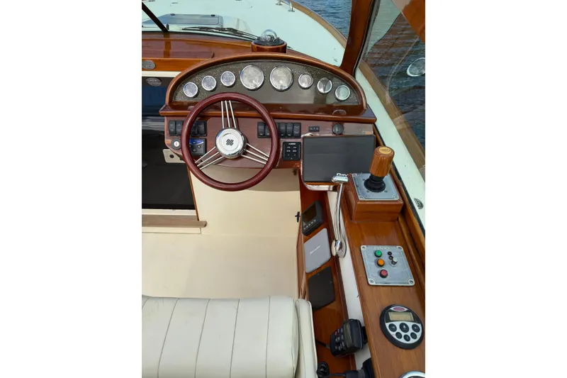 Slide: The Image of Hinckley Yachts Talaria 29R 2007 - 15