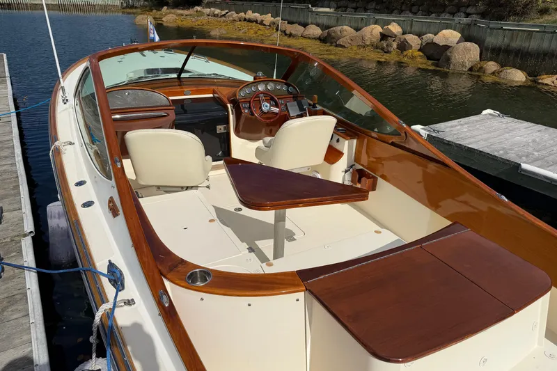 Slide: The Image of Hinckley Yachts Talaria 29R 2007 - 10