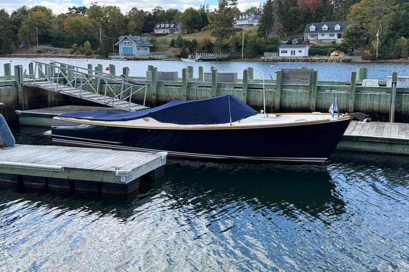 Slide: The Image of Hinckley Yachts Talaria 29R 2007 - 42