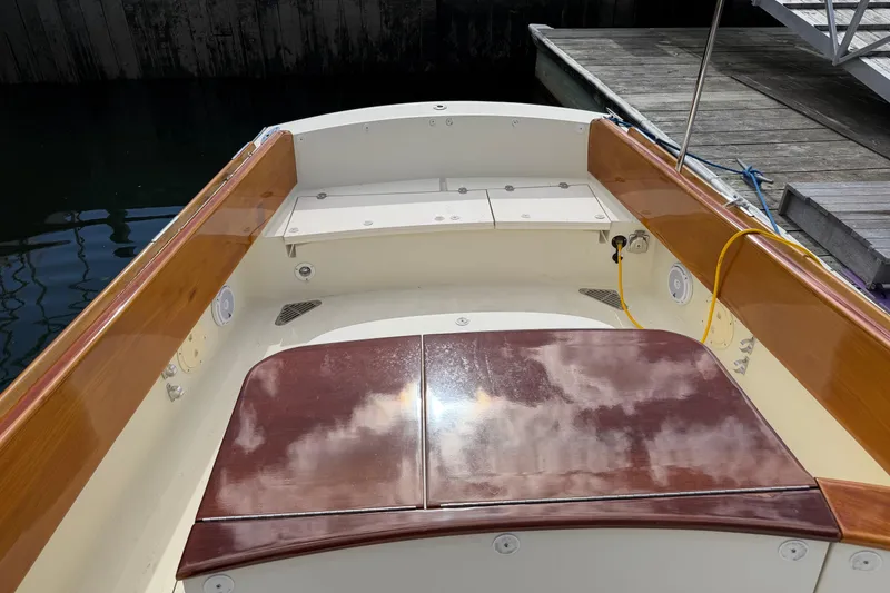 Slide: The Image of Hinckley Yachts Talaria 29R 2007 - 19