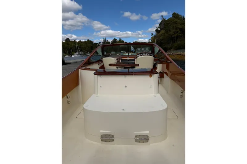 Slide: The Image of Hinckley Yachts Talaria 29R 2007 - 17