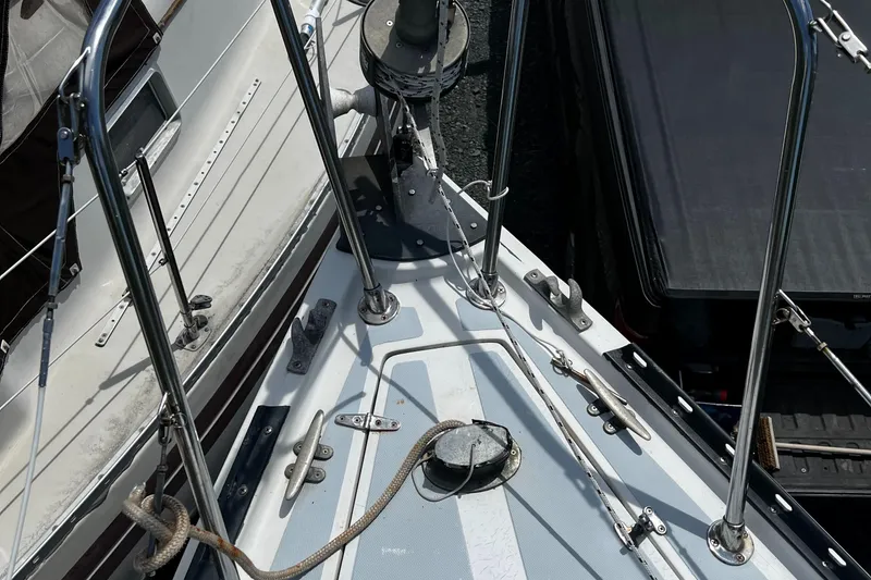 Slide: The Image of Aloha 8.5 1982 - 17