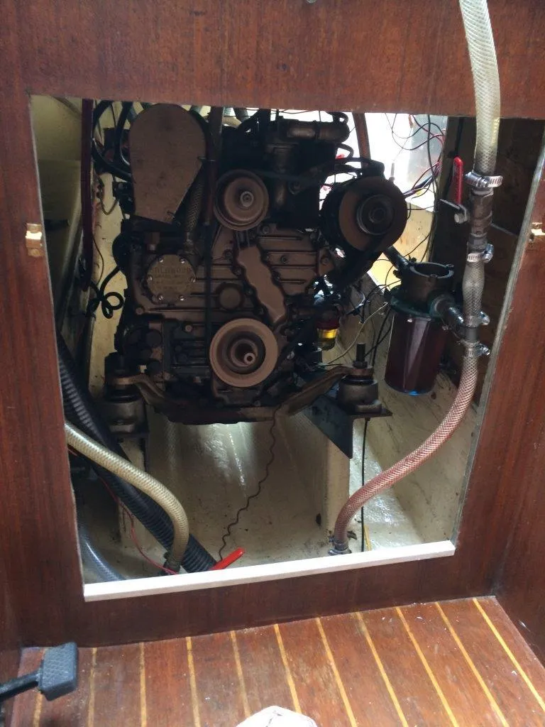 Slide: The Image of Aloha 8.5 1982 - 34