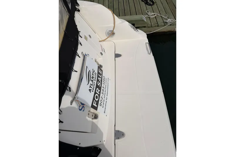 Slide: The Image of Sea Ray Sundancer 310 2007 - 7