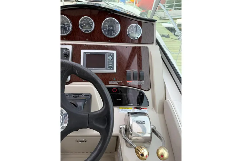 Slide: The Image of Sea Ray Sundancer 310 2007 - 17