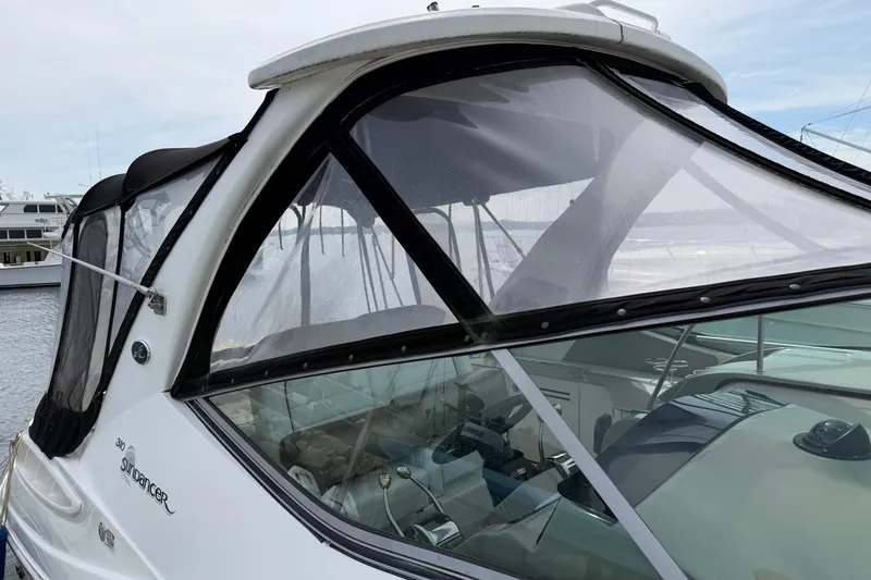 Slide: The Image of Sea Ray Sundancer 310 2007 - 4