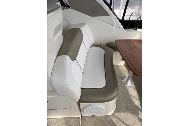Slide: The Image of Sea Ray Sundancer 310 2007 - 14
