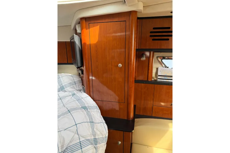 Slide: The Image of Sea Ray Sundancer 310 2007 - 24