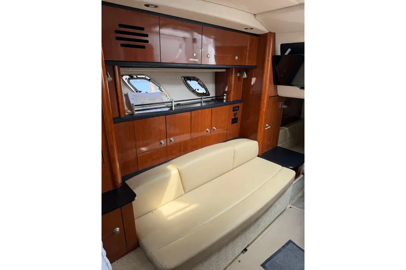 Slide: The Image of Sea Ray Sundancer 310 2007 - 25