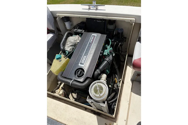 Slide: The Image of Rosborough RF-246 Custom Wheelhouse 2006 - 2