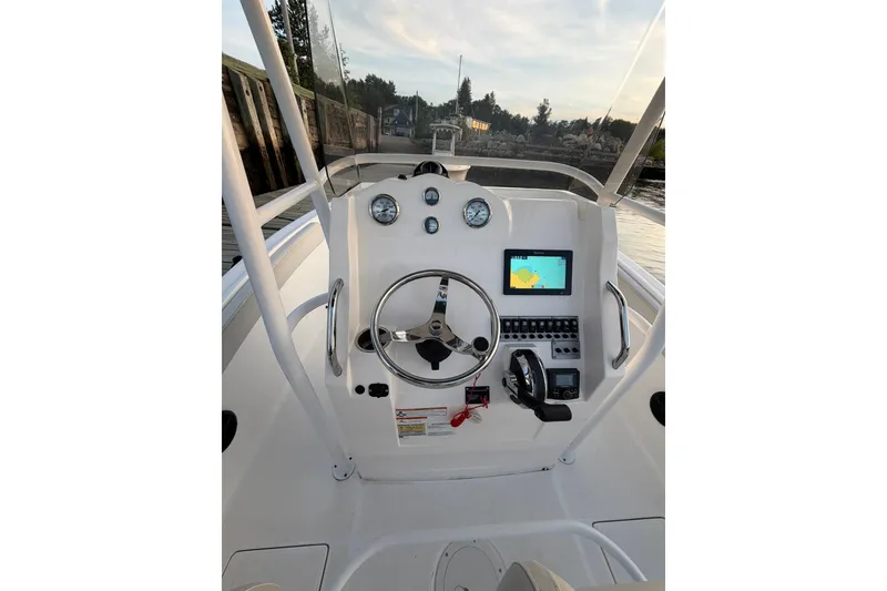 Slide: The Image of Striper 200 Center Console 2017 - 56