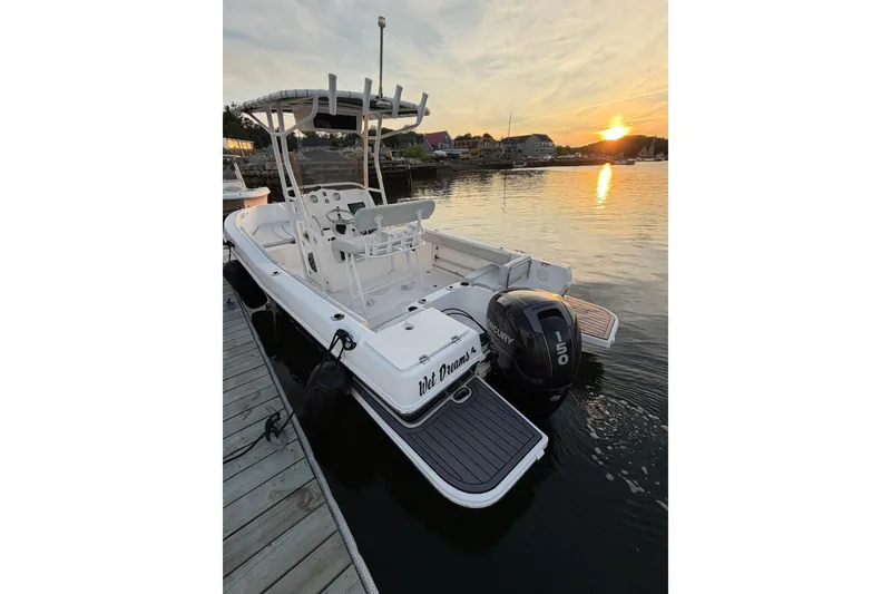 Slide: The Image of Striper 200 Center Console 2017 - 44