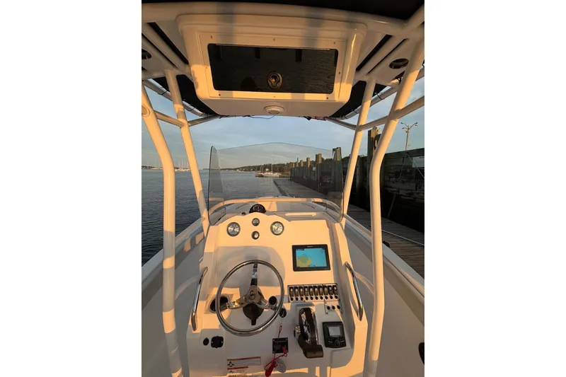 Slide: The Image of Striper 200 Center Console 2017 - 36