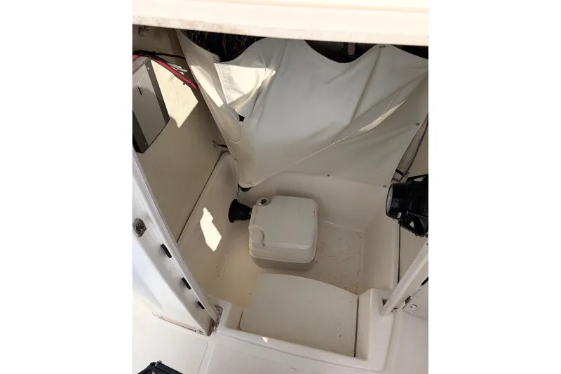 Slide: The Image of Striper 200 Center Console 2017 - 4