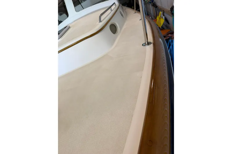Slide: The Image of Hinckley Yachts Picnic Boat 36 EP 2002 - 81