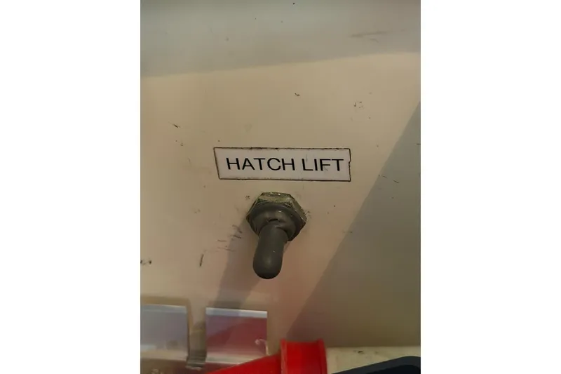 Slide: The Image of Hinckley Yachts Picnic Boat 36 EP 2002 - 43