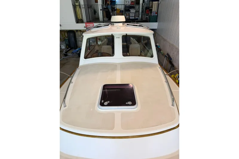 Slide: The Image of Hinckley Yachts Picnic Boat 36 EP 2002 - 77