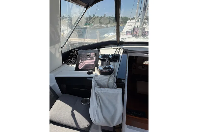 Slide: The Image of Beneteau Oceanis 41 2013 - 38