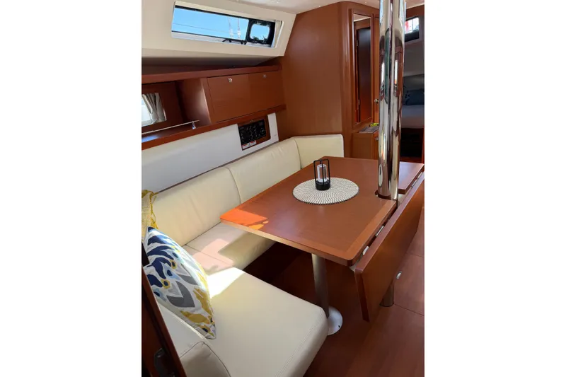 Slide: The Image of Beneteau Oceanis 41 2013 - 59