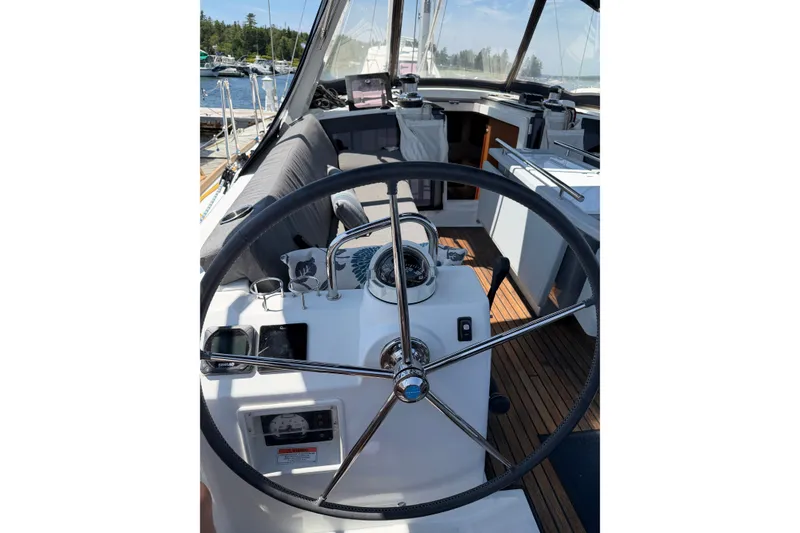 Slide: The Image of Beneteau Oceanis 41 2013 - 31