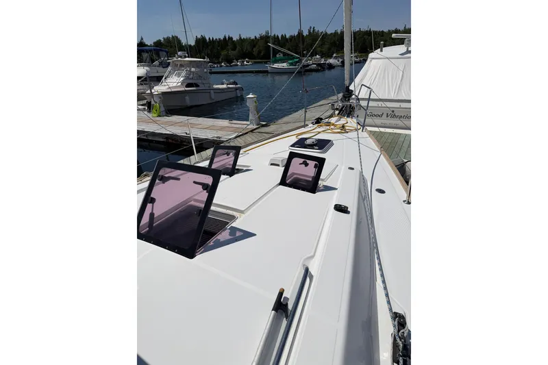 Slide: The Image of Beneteau Oceanis 41 2013 - 12