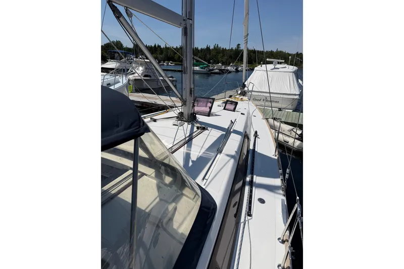 Slide: The Image of Beneteau Oceanis 41 2013 - 20