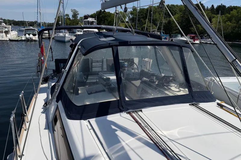 Slide: The Image of Beneteau Oceanis 41 2013 - 17